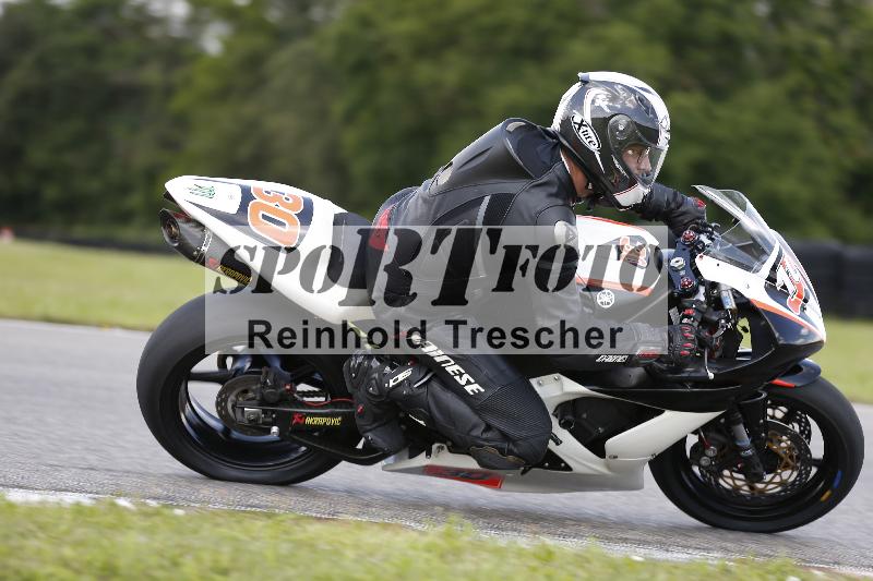 /Archiv-2024/29 12.06.2024 MOTO.CH Track Day ADR/Gruppe rot/106